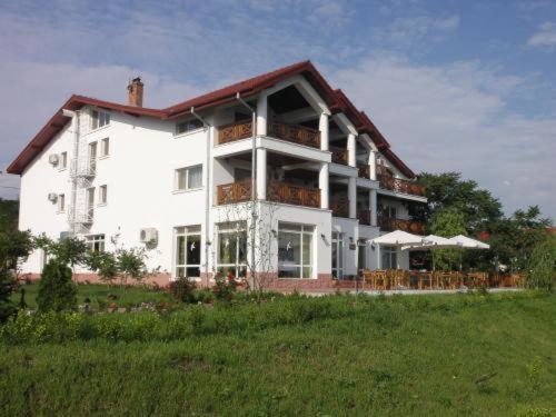 Hotel Wels Băltenii de Sus Exteriér fotografie