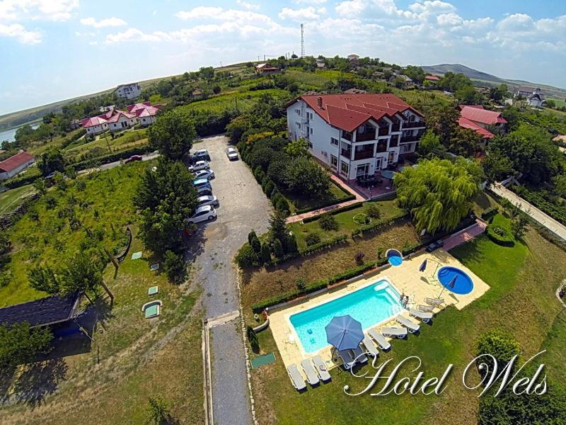 Hotel Wels Băltenii de Sus Exteriér fotografie