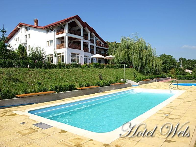 Hotel Wels Băltenii de Sus Exteriér fotografie