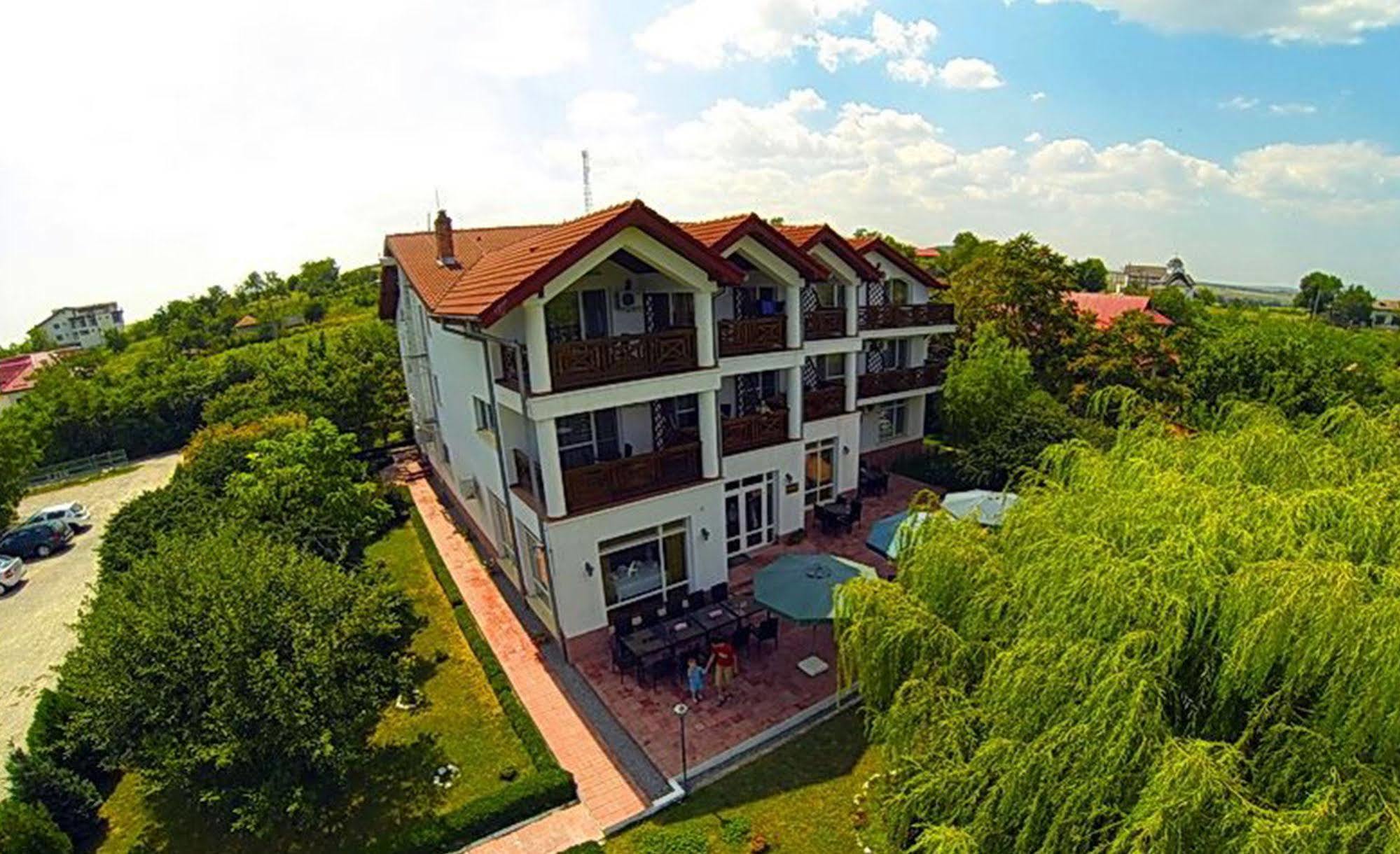 Hotel Wels Băltenii de Sus Exteriér fotografie
