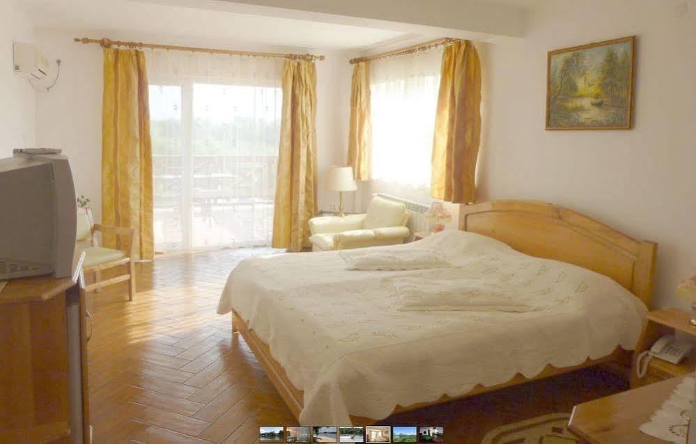 Hotel Wels Băltenii de Sus Exteriér fotografie